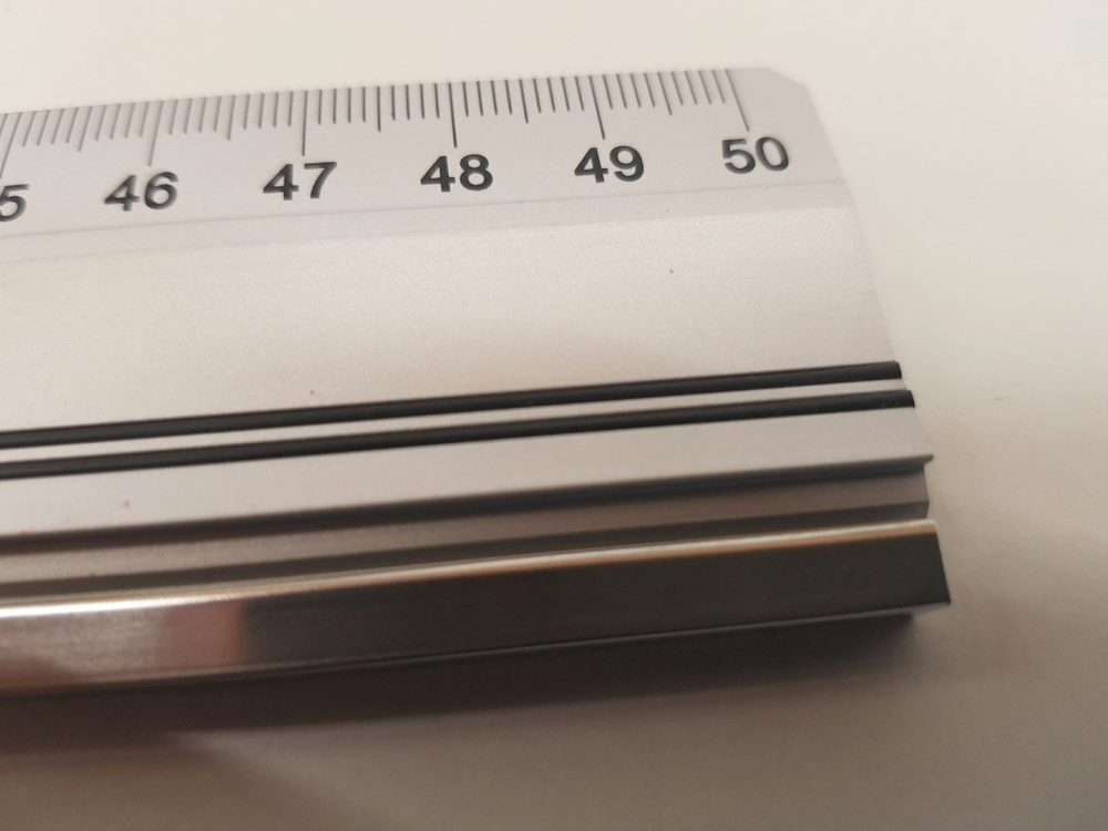 Lineal Aluminium 50 cm mit Schneidekante Stahl